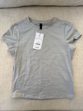 Cotton On Body Light Gray Crewneck Short Sleeve Tee